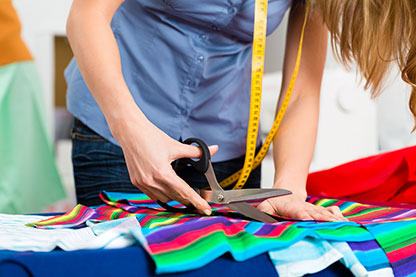 Textilien, Stoffe, Pelze, Kleidung, Schuhe, Edelsteine ...